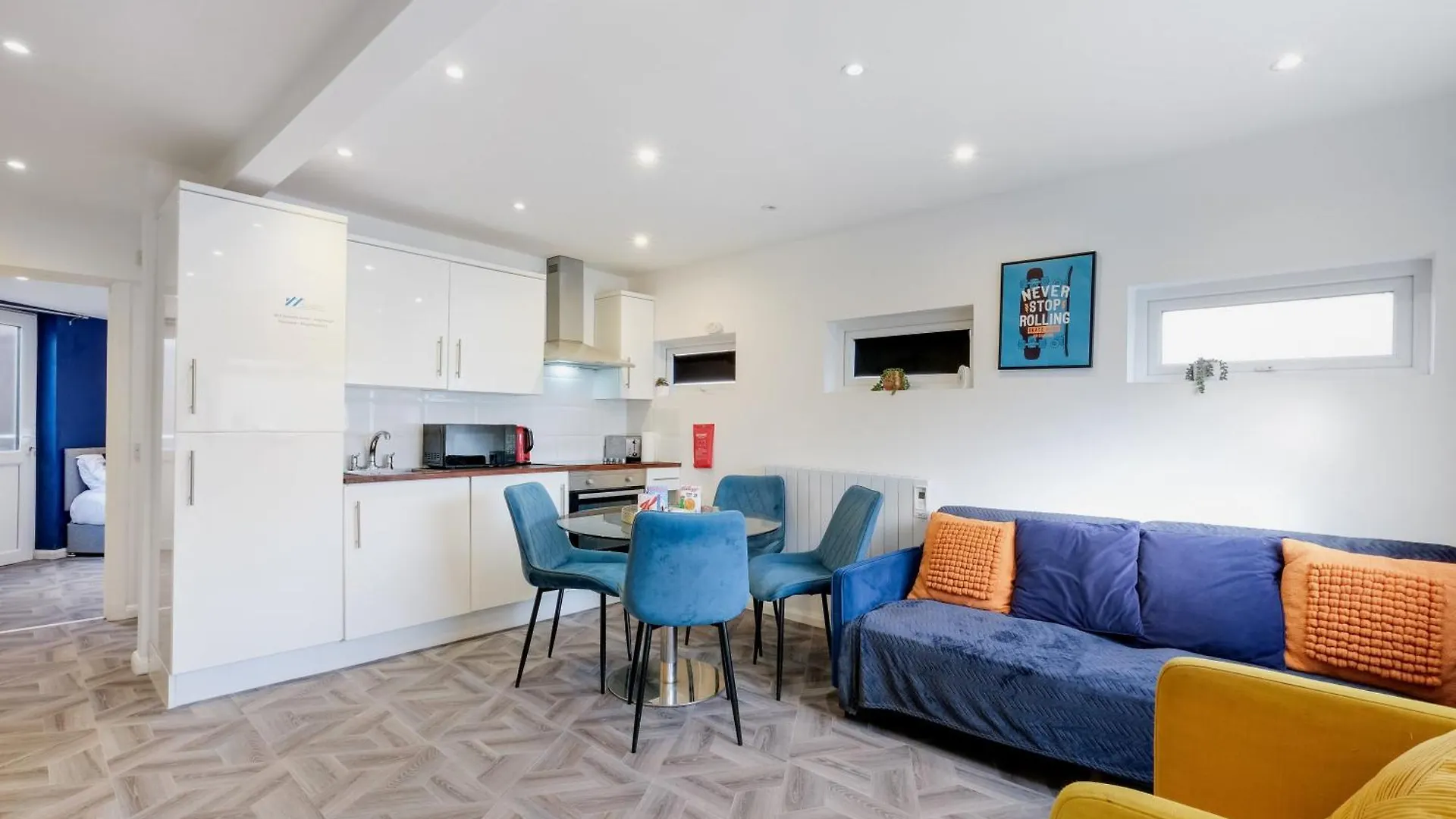 Kings House Apartment Hayes, West London Apt A Northolt  0*, Northolt (Greater London)